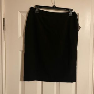 9 west Woman black knee length pencil skirt 4